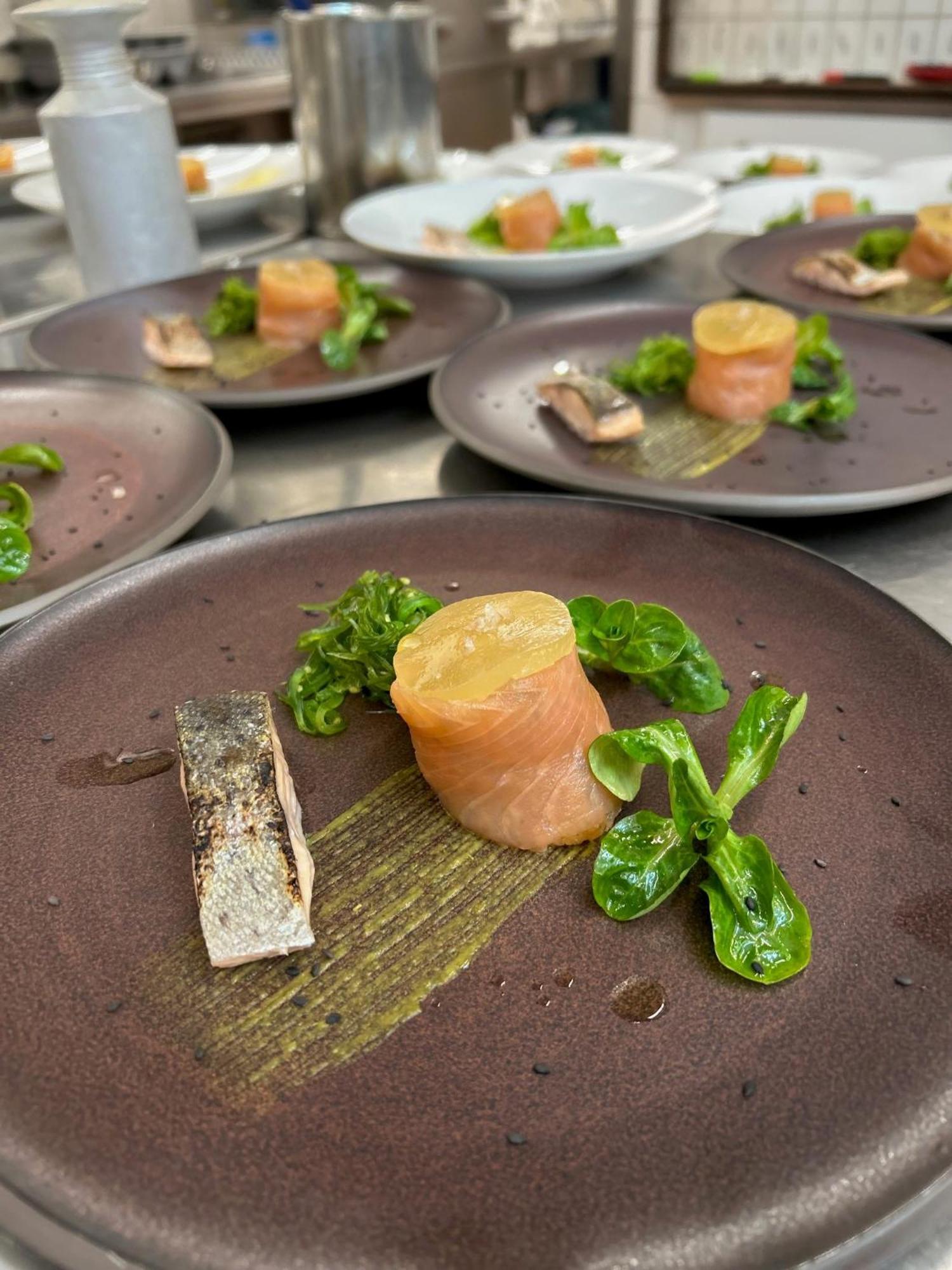 Hotel-Restaurant Steuermann カールスルーエ エクステリア 写真