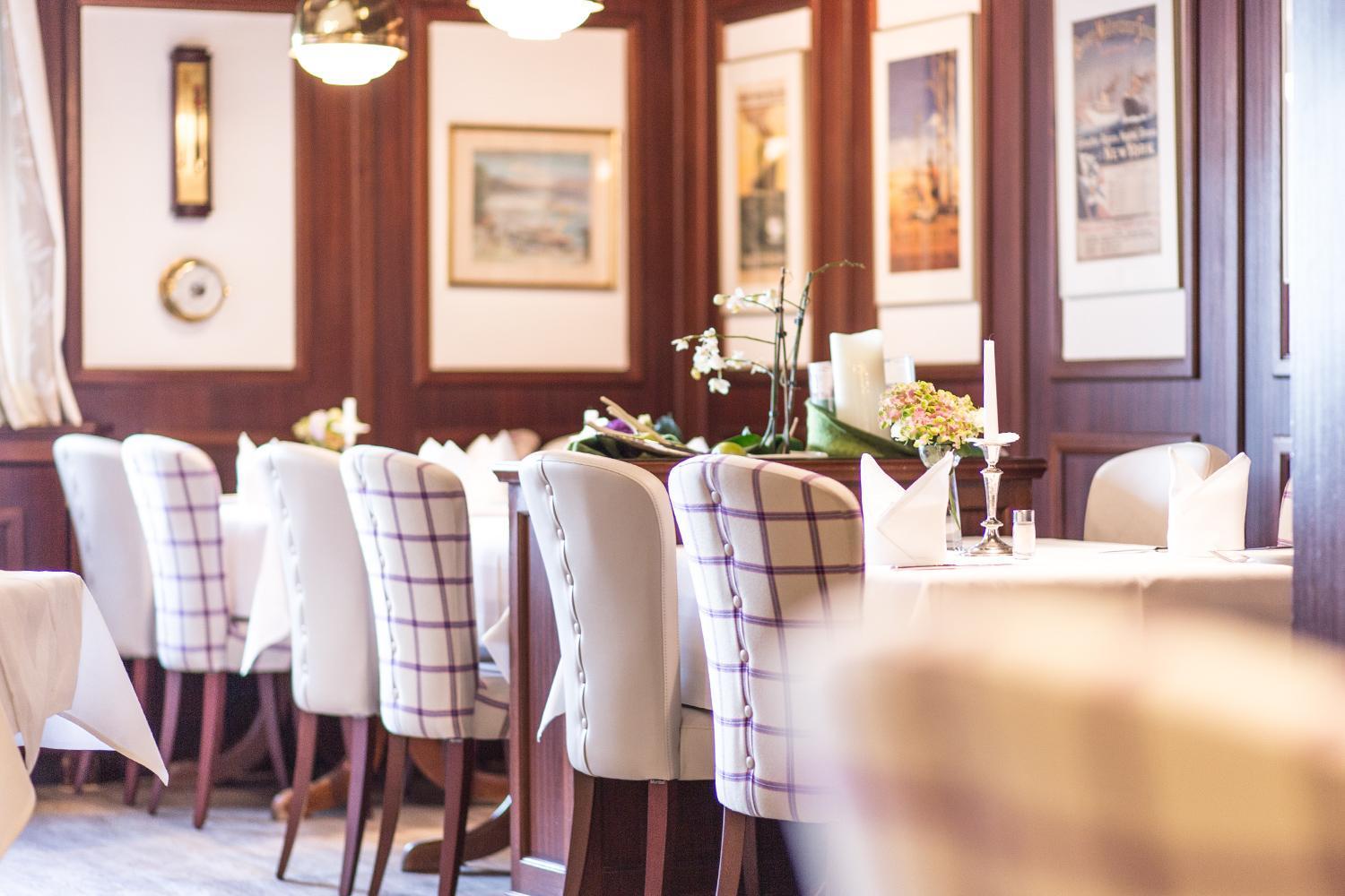 Hotel-Restaurant Steuermann カールスルーエ エクステリア 写真