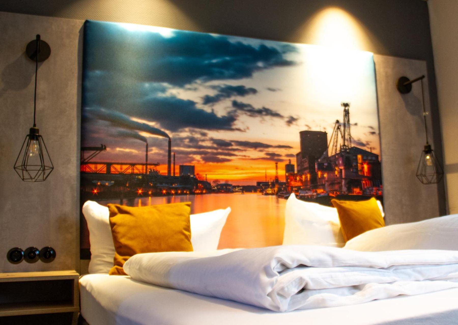 Hotel-Restaurant Steuermann カールスルーエ エクステリア 写真